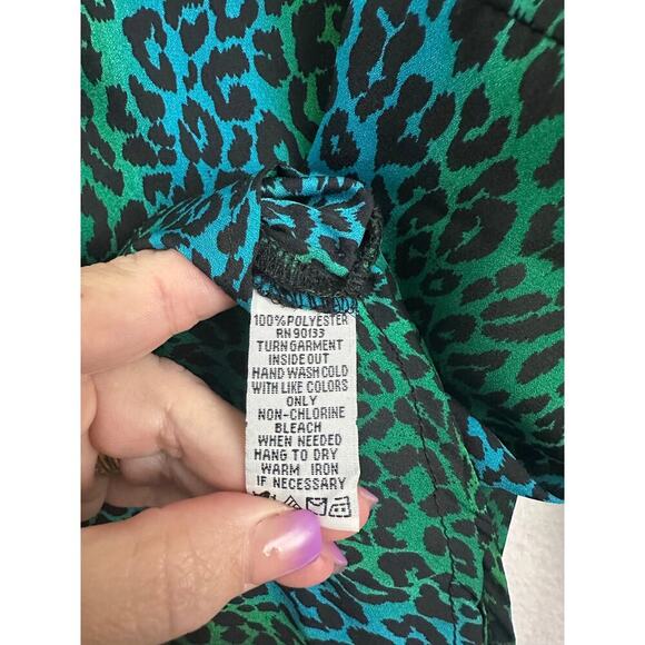 Bob Mackie Blue Green Animal Print Top XL Button Down - Picture 7 of 7